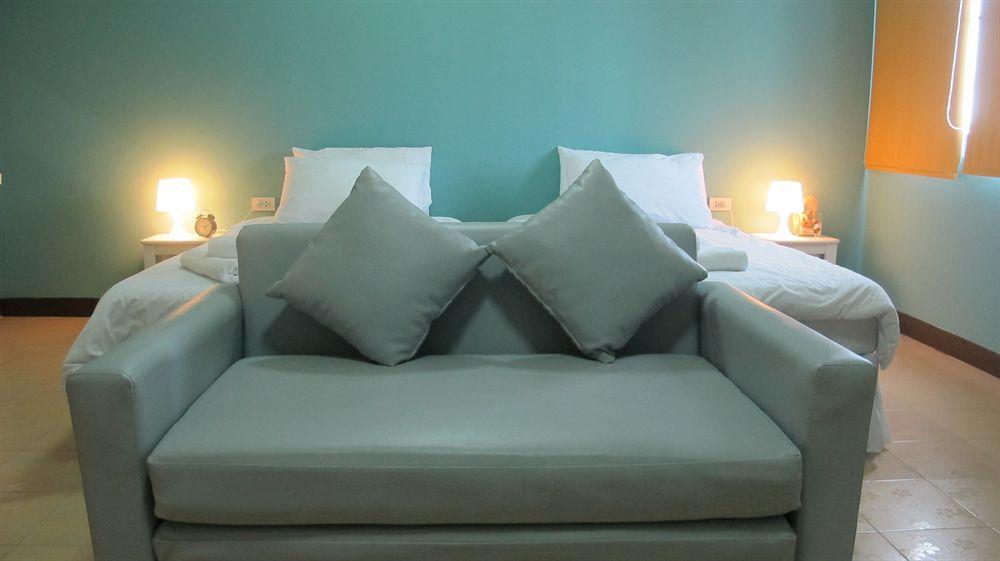 U431 Chaengwattana Hotel Nonthaburi Bagian luar foto
