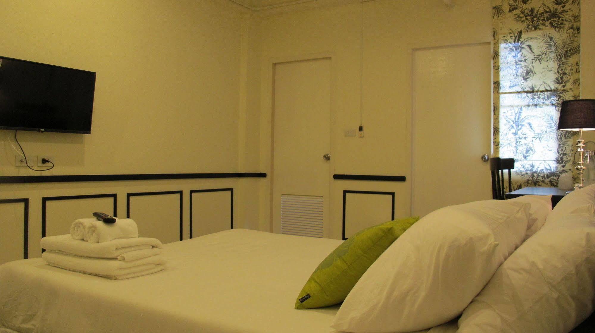 U431 Chaengwattana Hotel Nonthaburi Bagian luar foto